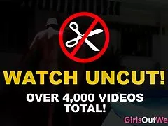 دختران غرب - زن و شوهر آماتور لعنتی در استخر