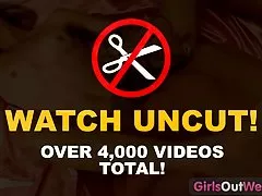 دختران غرب - لاغر لزبین تالار در موقعیت 69 بازی