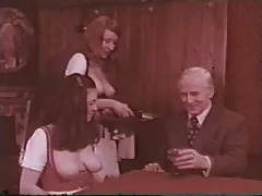 روز های عادی در میخانه باغچه