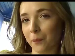 خجالتی دختر مودار تموم شدن