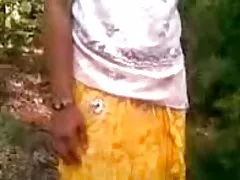 دختر کالج تامیلی انجمن داشتن سرگرم کننده با دوستان